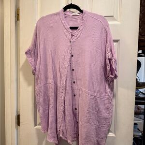 Amazon Lavender Button-Front Gauze Tunic Top